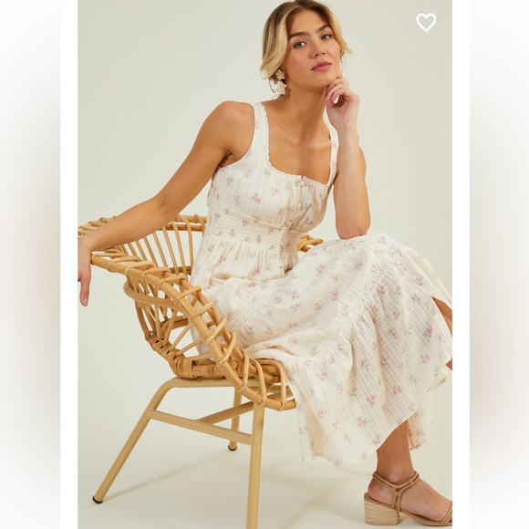 Altar'd State Dresses & Skirts - Altar’d State Anastasia Floral Midi Dress